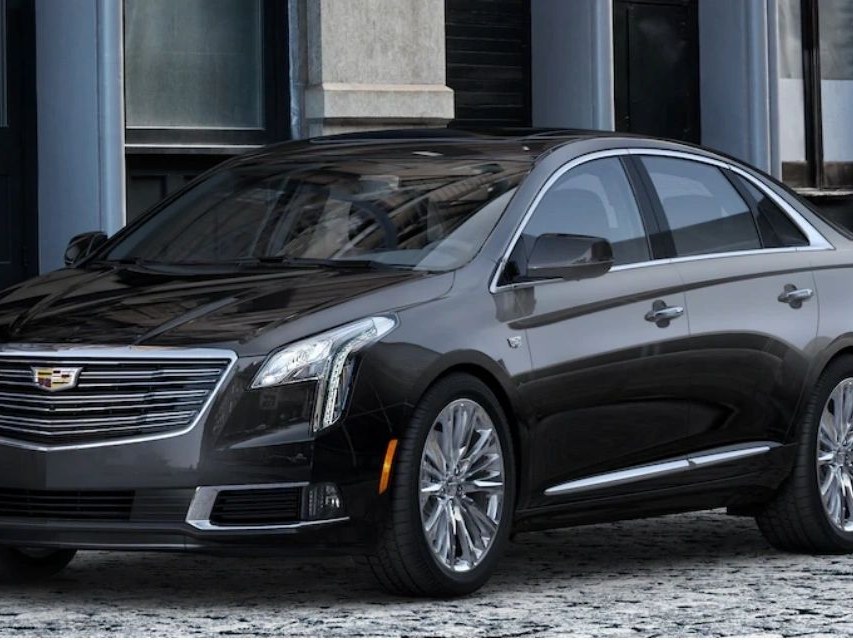 Cadillac XTS — Sioux Falls chauffeur & limo service